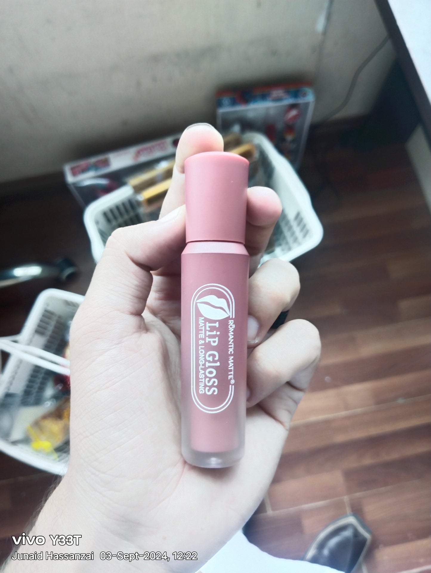 Romantic Lipgloss