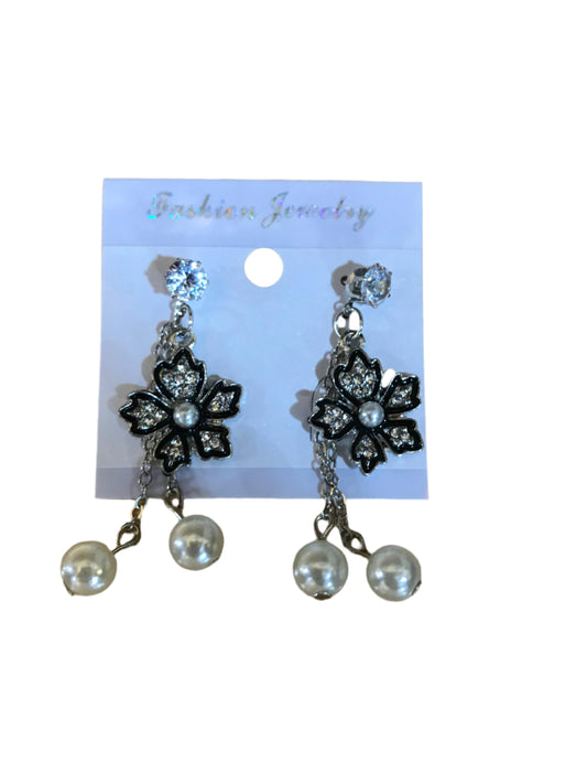 Flower Shape Earrings