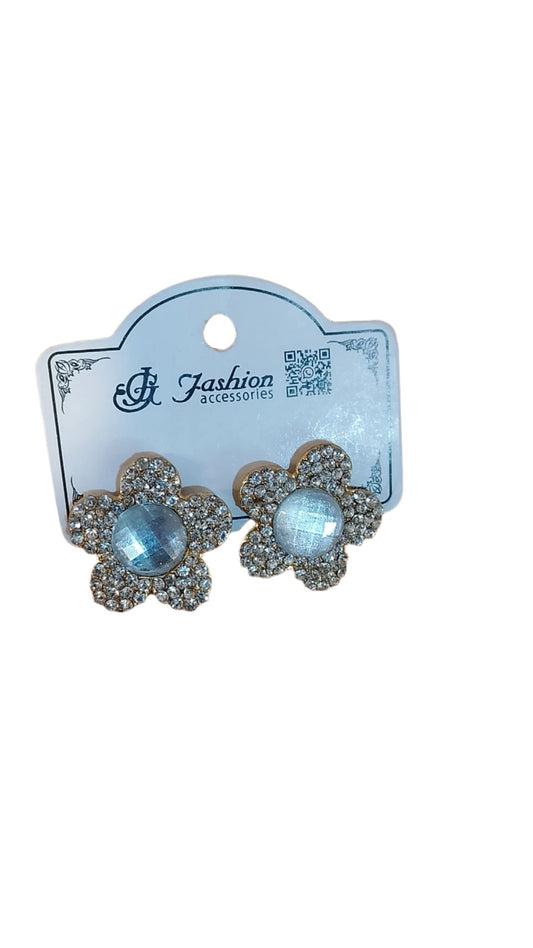 Flower Shape Pearl Earrings