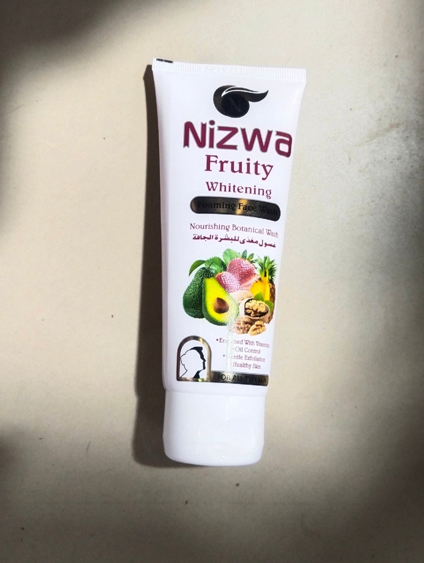 Nizwa Fruity Face wash